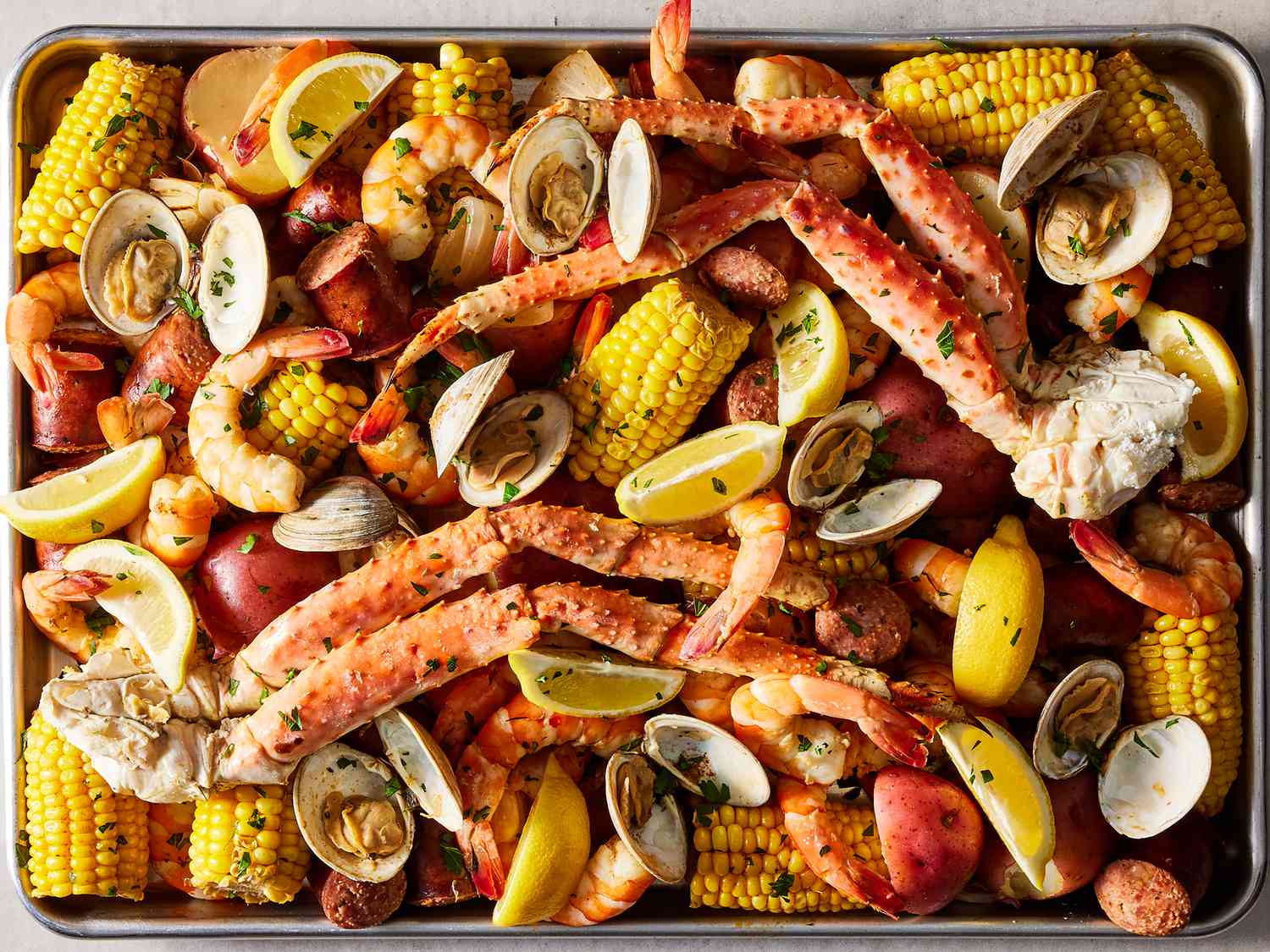 279460 old bay seafood boil ddmfs 139 4x3 aa189a5c09104659957fe6fcb715c4bd